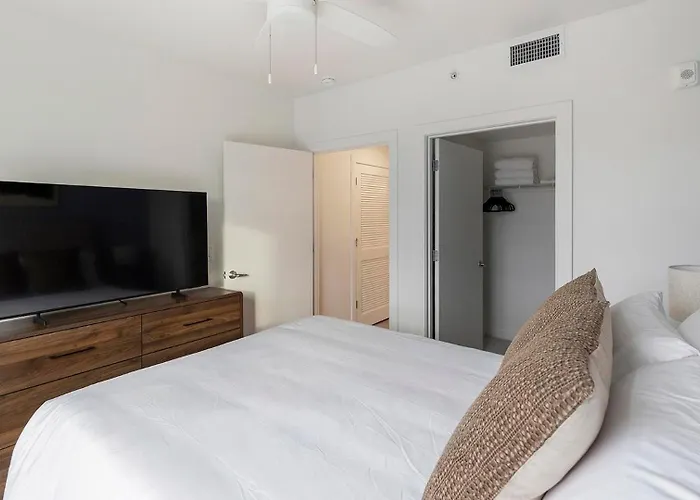 Landing Chic 2Bd Yoga Studio Pool