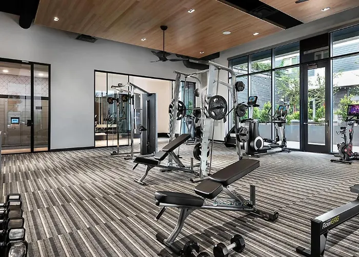 Landing Chic 2Bd Yoga Studio Pool *