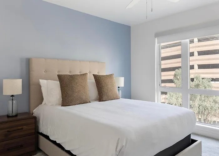 Landing Chic 2Bd Yoga Studio Pool Apartment *